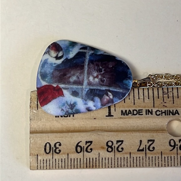 Rounded Triangular Cat Looking Out Window Pendant Necklace - Picture 11 of 13